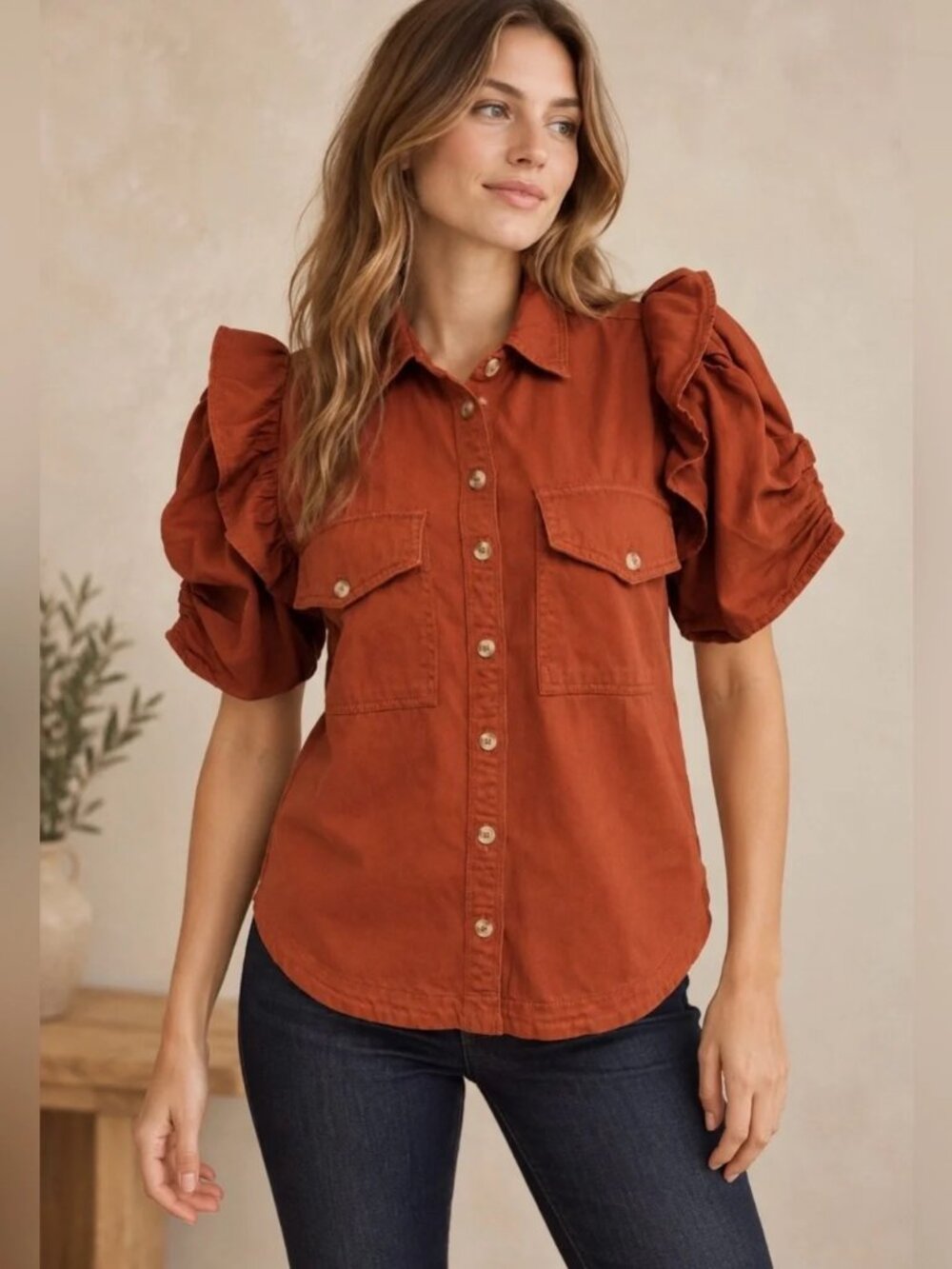 The Ozzi Ruffle-sleeve Buttondown Shirt by Pilcro - Picture 3 of 8